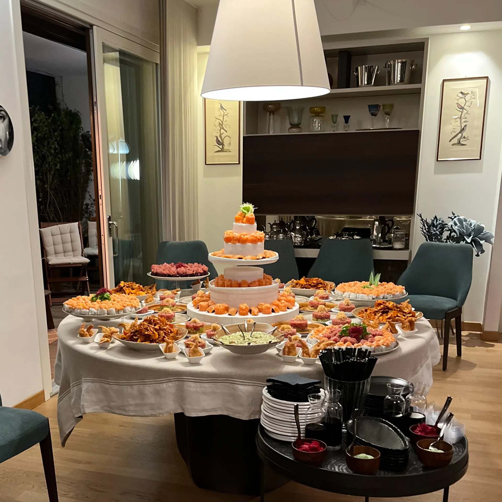Catering & Buffet, 22