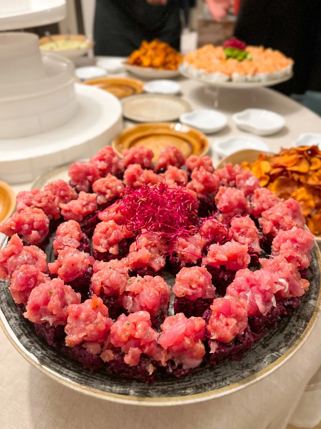Catering & Buffet, 15